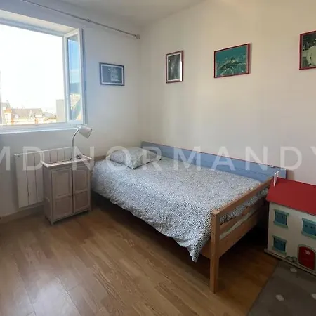 فيلة Maison Centre فيلرفيل
